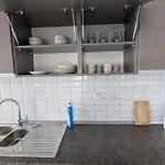 трёхкомнатная в комплексе абелия Apartment *