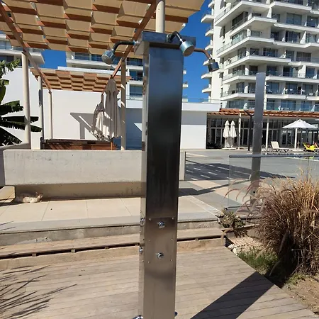 трёхкомнатная в комплексе абелия Апартаменты *